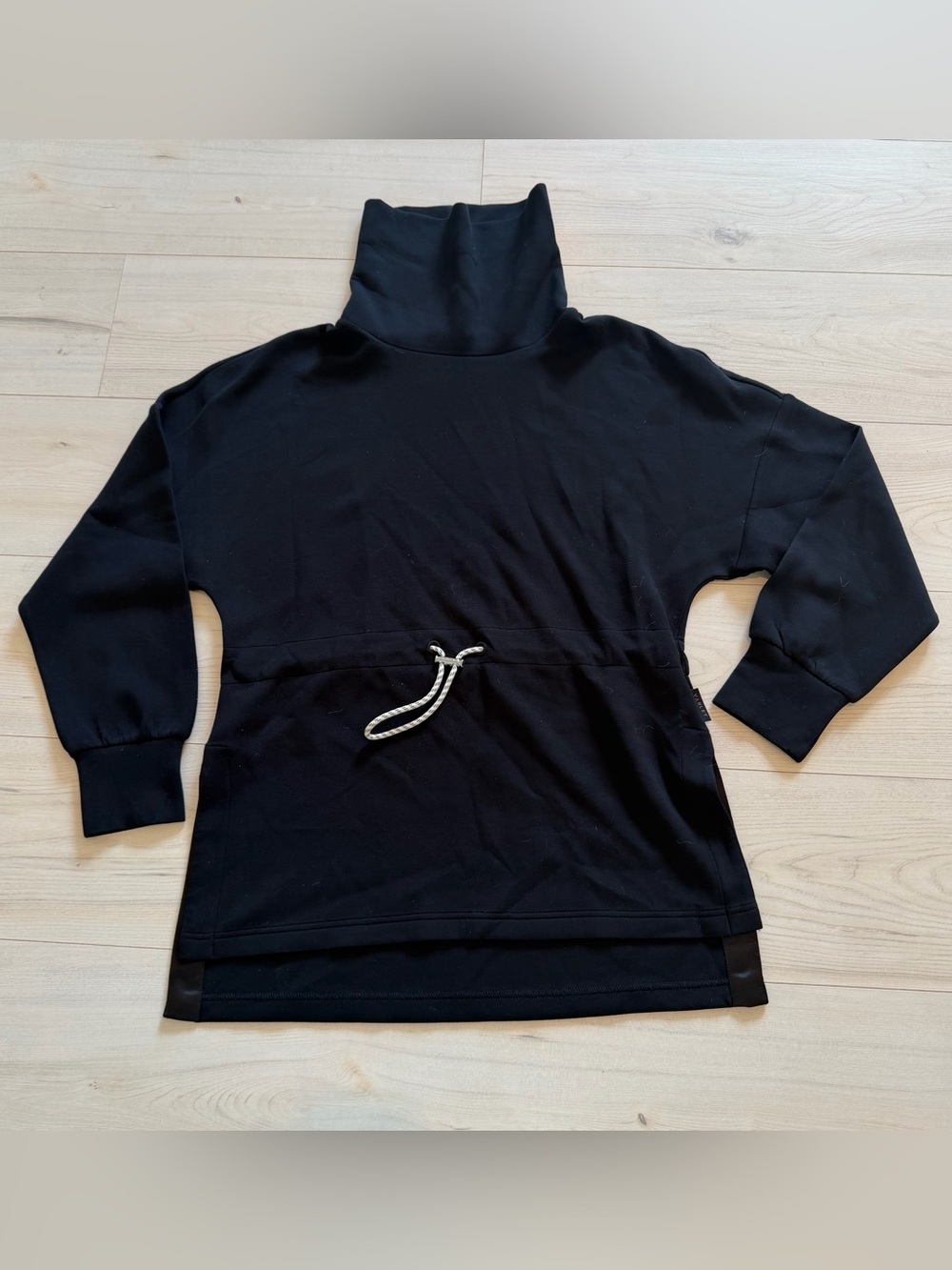 Varley Black Turtleneck Drawstring Sweatshirt